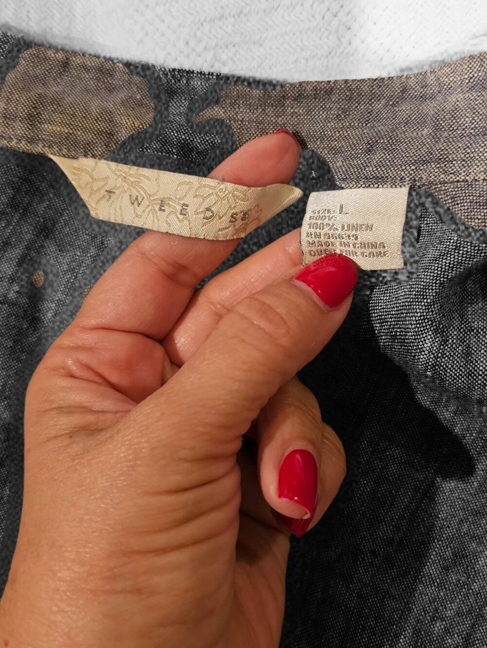 2 For 1š!! Lightweight Linen-Blend Tie-Waist Vest & Patterned Sleeve Blouse - Picture 8 of 9